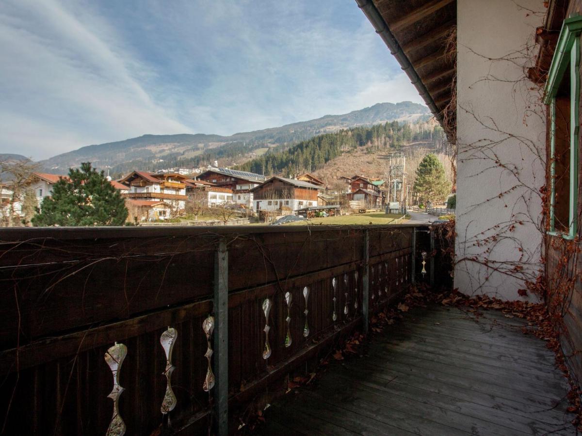 Apartment In Hart Im Zillertal With Garden Balcony Parking Fügen Exteriér fotografie